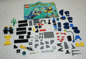 LEGO AQUA RAIDERS #7771 ANGLER AMBUSH-WITH MANUAL