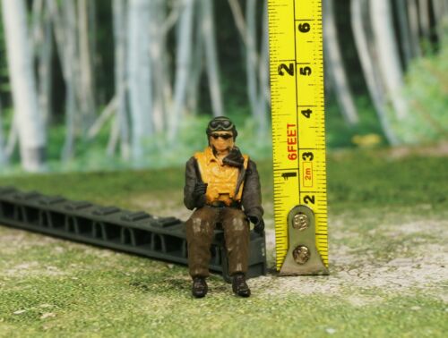 1:32 Soldier Figure WW2 German American US Fighter Bomber Plane Pilot Painted E