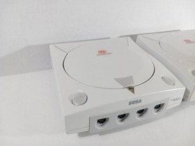 SEGA Dreamcast Console Lot Tampered Missing Screws PIeces AS-IS Defective