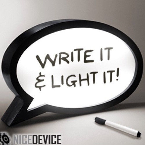 Large Speech Bubble LED Light Up Box Write Your Own Message Sign Display Party