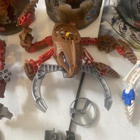 Lego Bionicle 4 Figure Lot - 8742/8736/8745/8747 Read Description