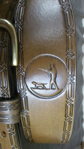 Fait main en cuir cobra style fusil fronde avec la couleur crosses.any celtique