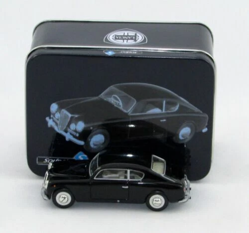 Modellini statici auto da corsa Rally in latta