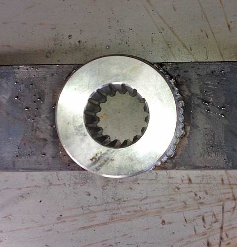 27/" Diameter Stump Jumper 15 Spline Hub Fits Most 1/" Offset 21/" Bolt Holes