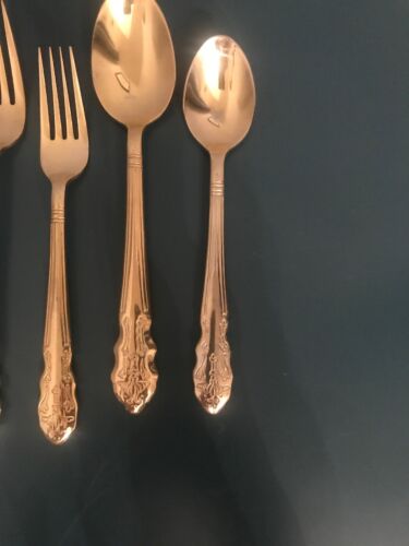 Chris Madden Gold Plated 5 Piece Silverware Set Turning Home into Haven 