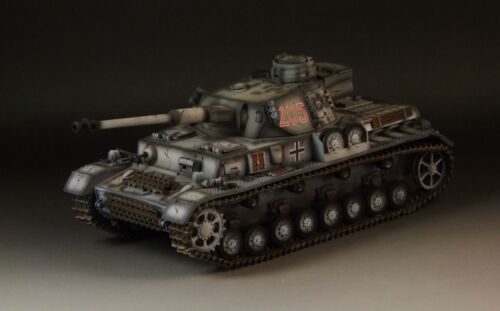 1//30 WW2 German Panzer IV Ausf G with metal track and wheels winter version