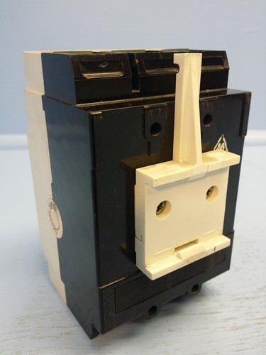 CH Cutler-Hammer GMCP030H1C 30A Circuit Breaker w// clip GMCP Westinghouse 30 Amp