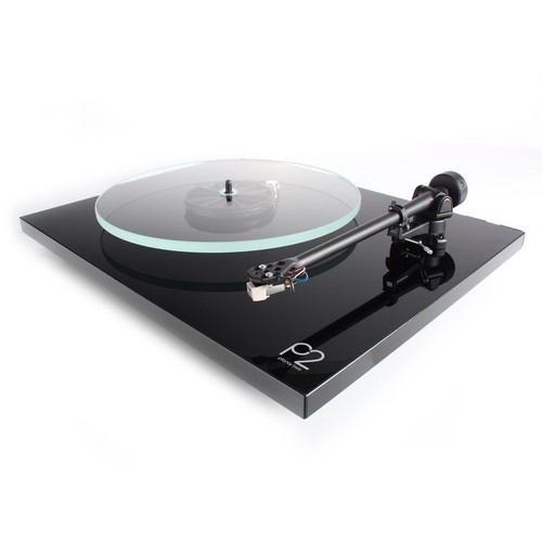 Authorized Dealer Black Rega Planar 2 Turntable w// RB220 Tonearm /& Cartridge
