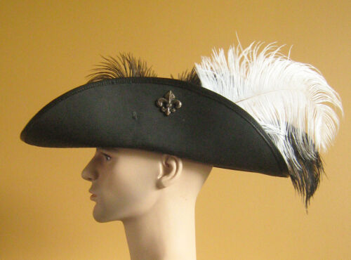 Medieval Celtic Renaissance LARP Pirate Hat Leather Musketeer Hat Fleur-de-Lys