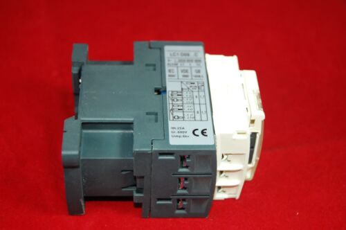 1pc New type FITS LC1D09E7 AC CONTACTOR 9A COIL 48V AC 50//60HZ
