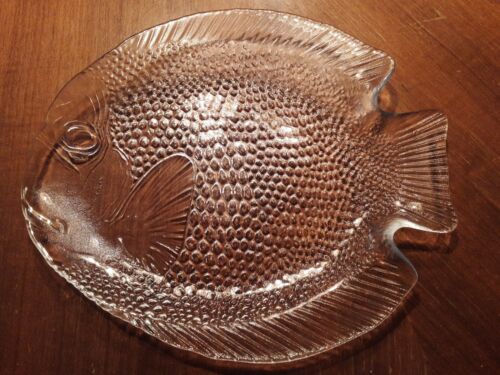 Vintage Arcoroc FRANCE Clear Glass FISH Plate Angel Fish