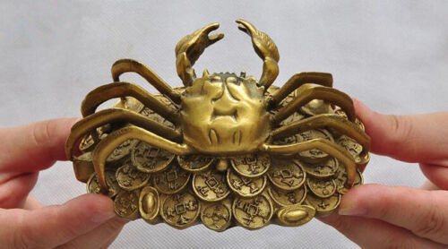 Chinese Fengshui Brass Copper Handwork carve Yuanbao Money Crab Crabs Statue