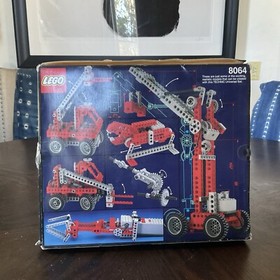 Lego Technic Universal Set 8064 New/damaged Box