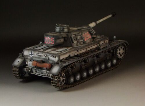 1//30 WW2 German Panzer IV Ausf G with metal track and wheels winter version
