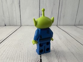Lego #7596 ~ Toy Story 3 Alien Minifigure Dark Purple Splotch on Face (toy014)