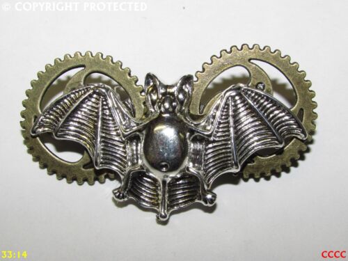 steampunk badge brooch pin gearwheel cog silver bat horror dracula vampire #SD3 
