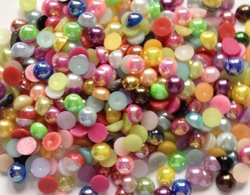 100pcs couleurs mélangées 8 mm Dos plat Demi-Rond en Résine Perles Scrapbook Craft Gems