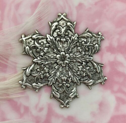 ANTIQUE SILVER Large Floral Embossed SNOWFLAKE Stamping FB-6105 