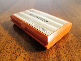NINTENDO Donkey Kong Game and Watch in OK Condition (DK-52) 1982