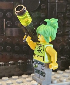 LEGO Ultra Agents Toxikita Minifigure From Set 70163