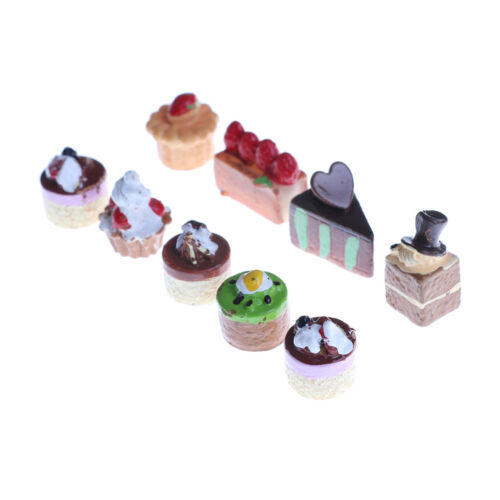 8Pcs Dollhouse Miniature Food Chocolate Strawberry Cakes Cupcake Toys WF 