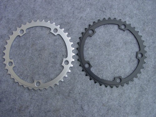 Kettenrad Kettenblatt 130 Lochkreis 38,39,42,44,48,50 Zähne silver-black Alu