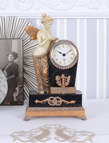 Tischuhr Antik Sammleruhr Frauenfigur Antik Uhr Psyche Kaminuhr Nostalgie