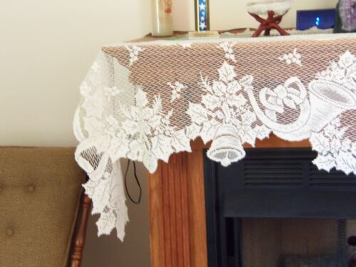 Ivory Lace Christmas Horns Design Mantel Scarf 