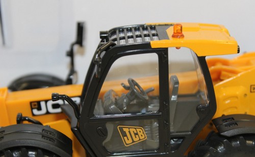 Britains 42872 JCB550-80 Teleskoplader NEU in OVP 1:32