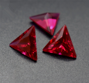 PIGEON BLOOD RED RUBY UNHEATED Trillion Shape AAAAA LOOSE GEM 2mm to 10mm 10pcs