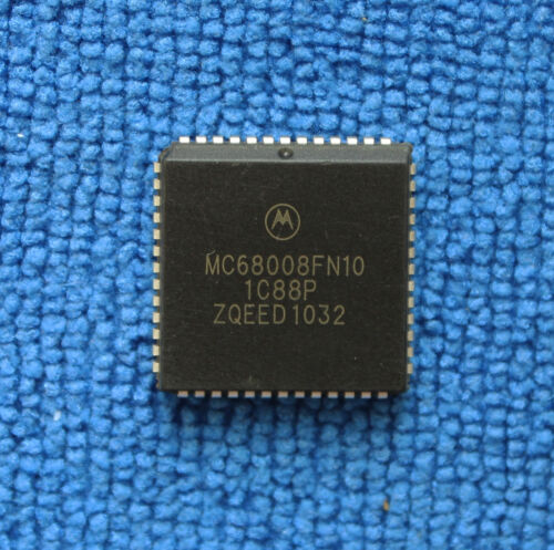 5pcs MC68008FN10 PLCC 52 Integrated Multi-protocole processeur 