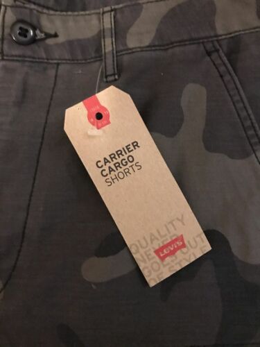 Details about   Levi's Men's Cammo Carrier Cargo Shorts $25 OFF Size 29 or 31 Retail $50.00 