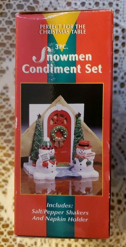 Vintage Plastic Snowman Couple Salt and Pepper Shakers Napkin Holder Tray JSNY
