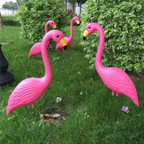 2x Lifelike Pink Flamingo Lawn Ornaments Yard & Garden Art Decor Statues 