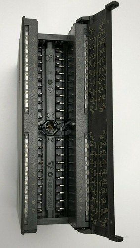 SIEMENS SIMATIC S7 6ES7-322-1BL00-0AA0 Digital Output MODULE E-STAND 01 SM322