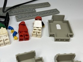 🔥Vintage LEGO 6073 Knights Castle w/ Extra Minifigures & Pieces Missing Parts🔥