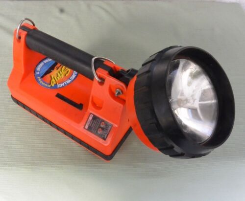 STREAM LIGHT Litebox Firefighter Flashlight USA 