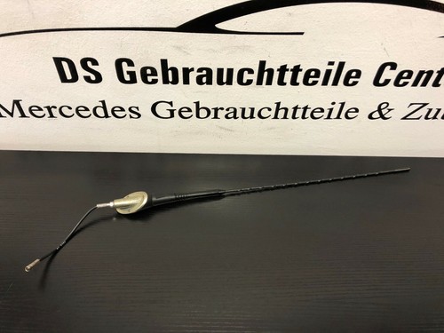 Orig Mercedes-Benz SLK R171 Antennenfuß Antenne auf Kotflügel links