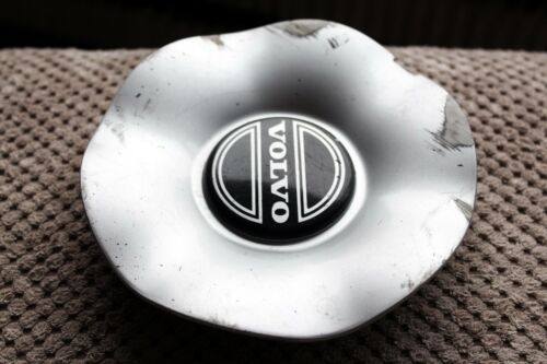 Rare Original OEM VOLVO 9140405 Silver Alloy Wheel Center Plastic Cap Cover Hub
