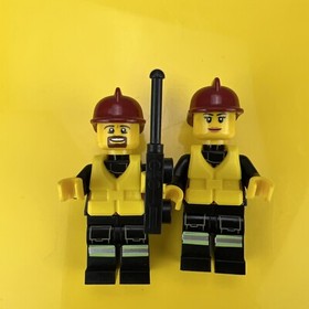 Lego Town City Minifigs Bundle w/ Accessories (from set 60086 & 60004) Retired