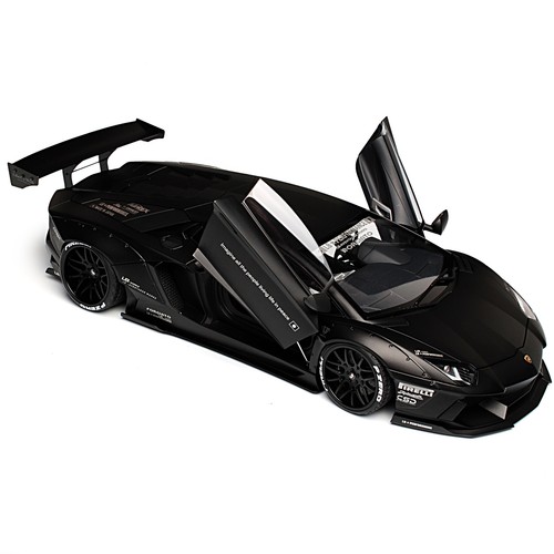 LAMBORGHINI Aventador LIBERTY Walk LB-WORKS NERO OPACO 79106 1//18 Autoart mo...