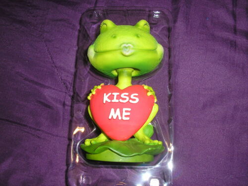 Frog Bobblehead Figure Valentine 