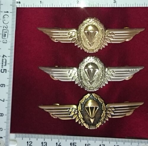 metal German Paratrooper Fallschirm  wing // Badge Set of 3 different