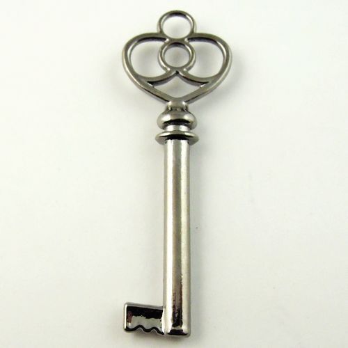 10 pcs Assorted Vintage Key Shaped Charms Pendants Necklace Jewelry Making