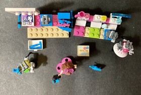 2017 LEGO Friends 91 pcs Olivia's Creative Lab 41307 Building Toy Kit Complete