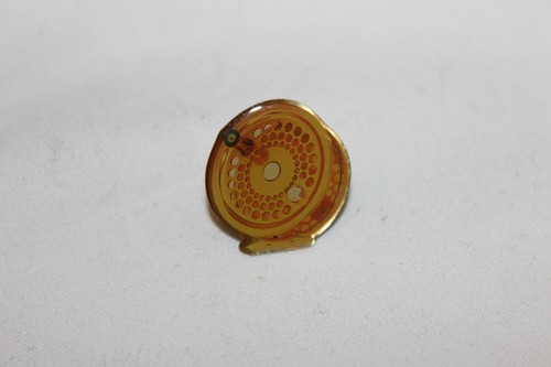 24 mm-NEU-Nr-4 FLIEGENROLLE ANSTECKNADEL-PIN-