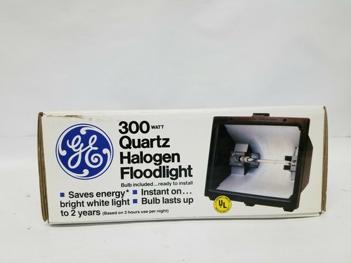 NOS GE General Electric 300 Watt Quartz Halogen Security Floodlight Lamp
