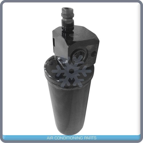 11104567// 11164457 New AC Receiver Drier for Volvo L50,70,90,120,150,180,220.