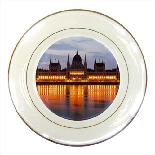 Budapest Hungary Porcelain Plate w// Display Stand