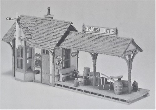 Item #D239 HO//HOn3 Scale Woodland Scenics /'Flag Depot/' KIT